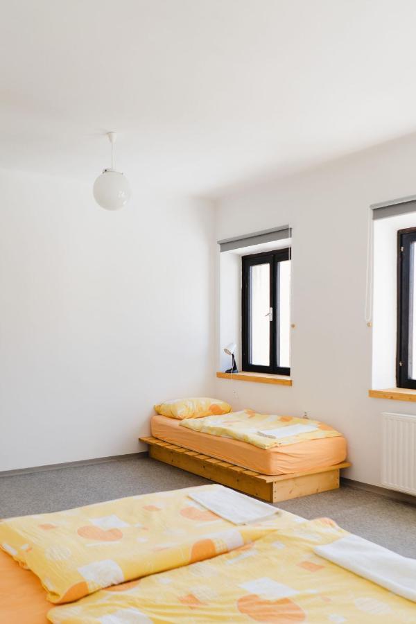 Hostel Idrija Exteriér fotografie