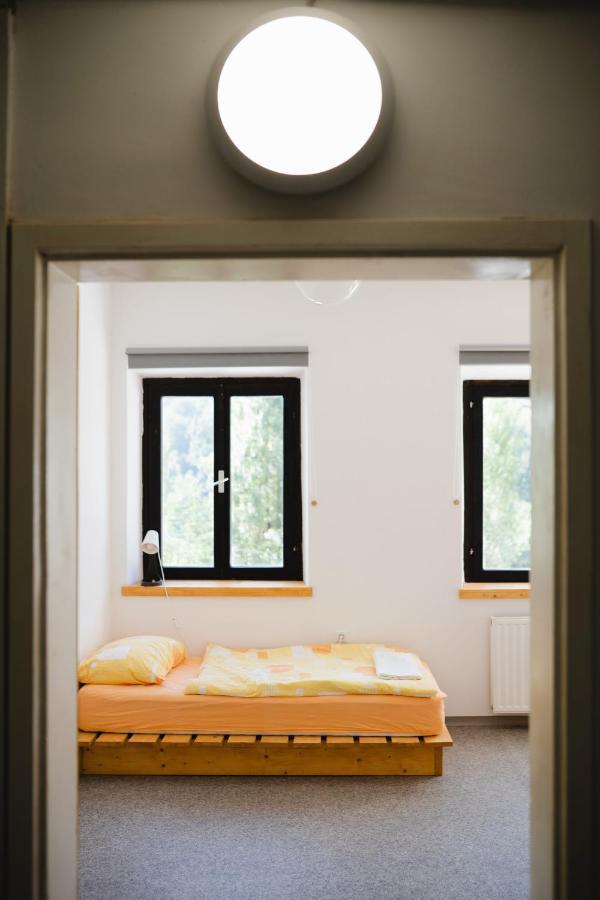 Hostel Idrija Exteriér fotografie