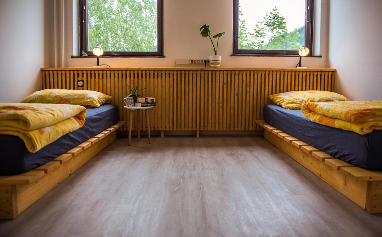 Hostel Idrija Exteriér fotografie