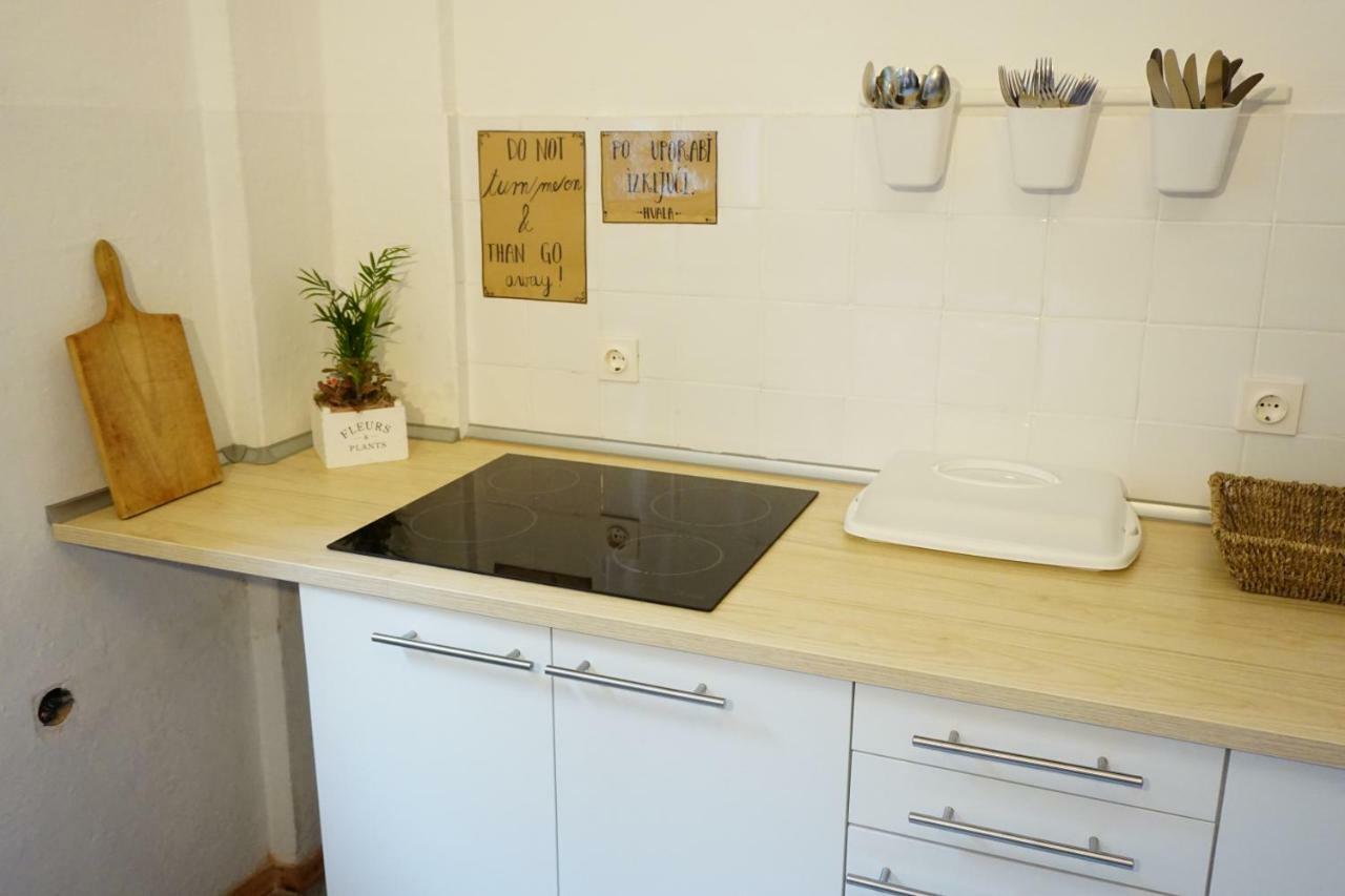 Hostel Idrija Exteriér fotografie